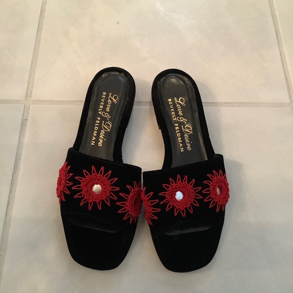 Beverly Feldman Velvet Black Slides